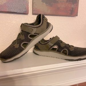 Teva Terra-Float Travel Knit Sandal, NWOB, olive